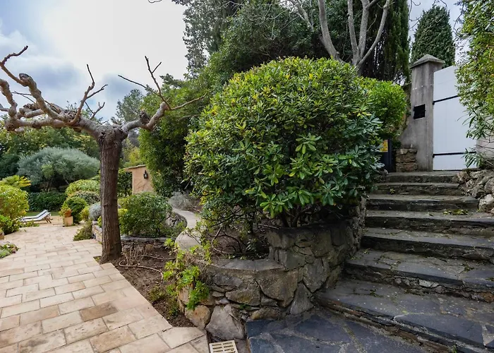 Soleil Marin - With Sea View * סן טרופז